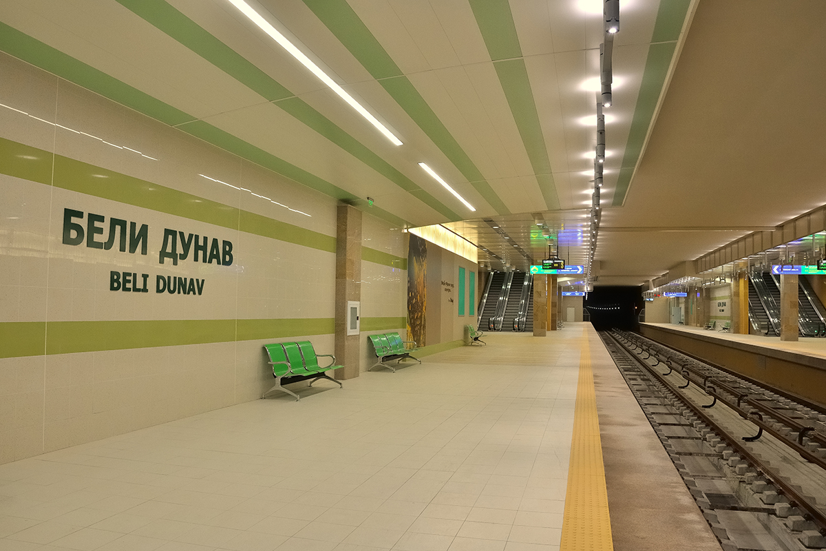 Метростанция "Бели Дунав"